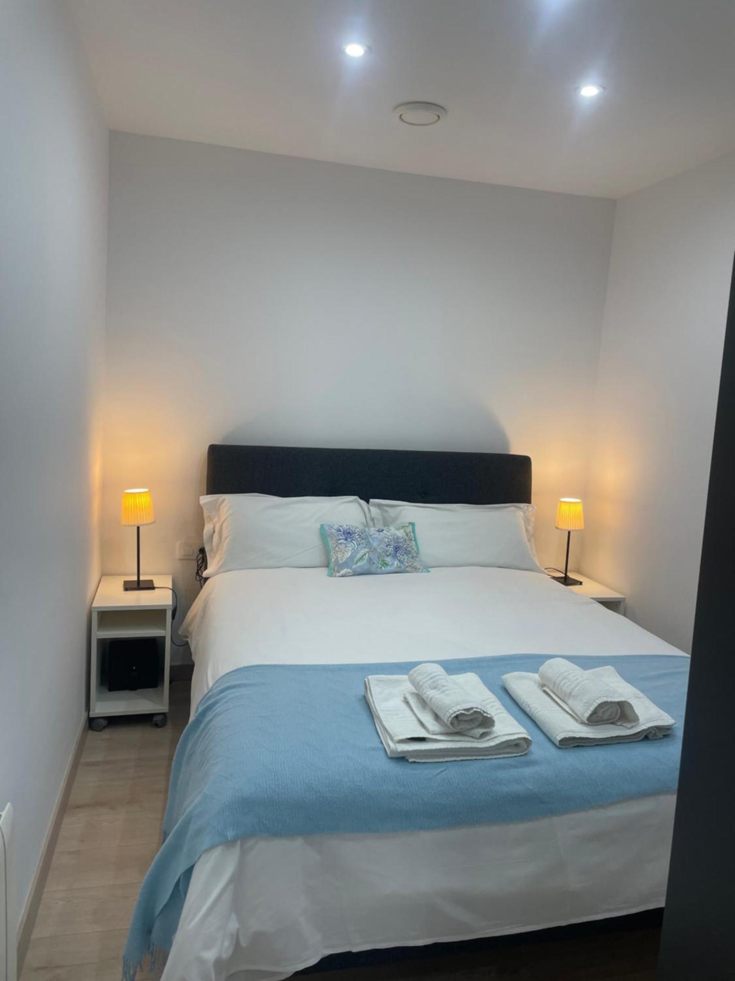 Apartamentos Barcelona - Iberia エクステリア 写真