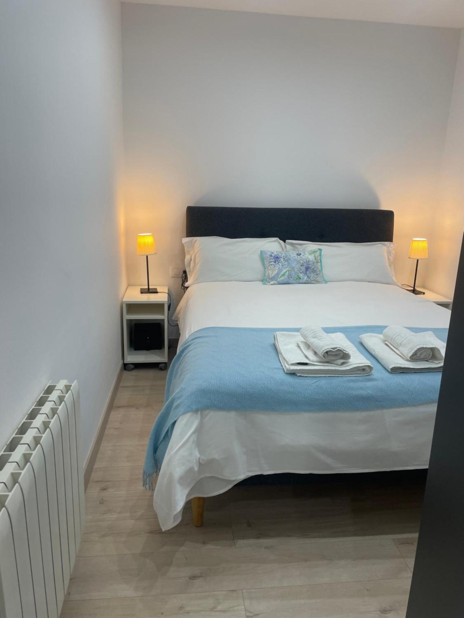 Apartamentos Barcelona - Iberia エクステリア 写真