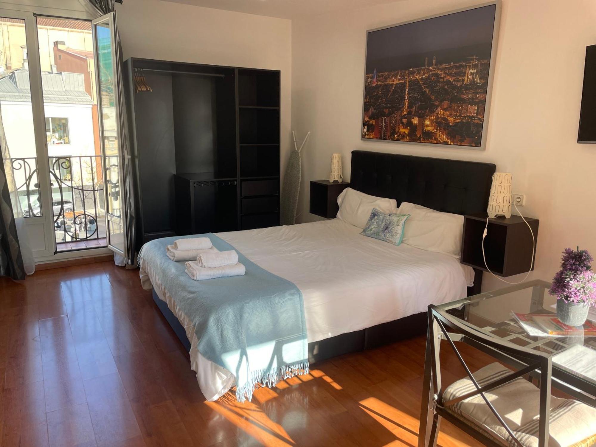 Apartamentos Barcelona - Iberia エクステリア 写真